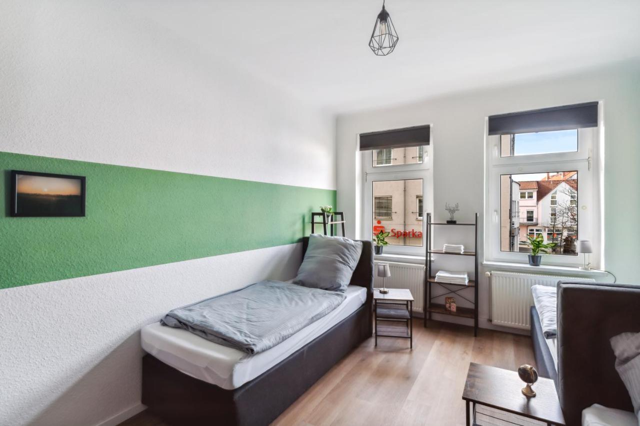 Markranstädt Salihomes/Max Apartment/5Pax/Modern Eingerichtet/Voll Ausgestattet Kueche מראה חיצוני תמונה